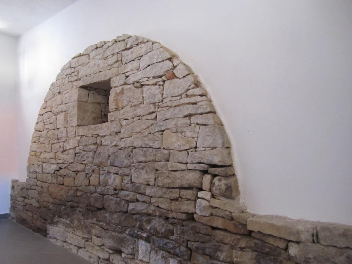 ホテルHolubnik Statecnych Zen Kralovych Luže エクステリア 写真